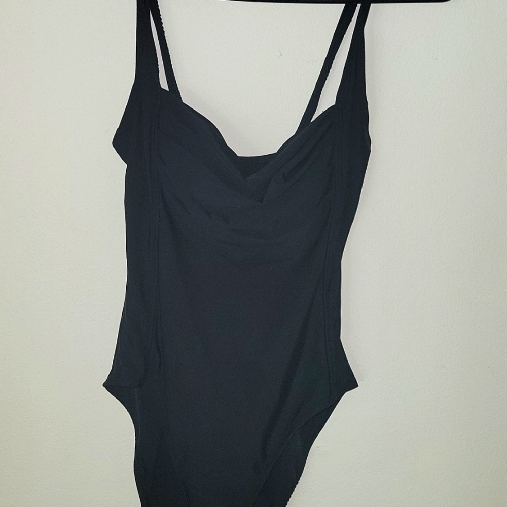 Cazinni swimsuit size (10)